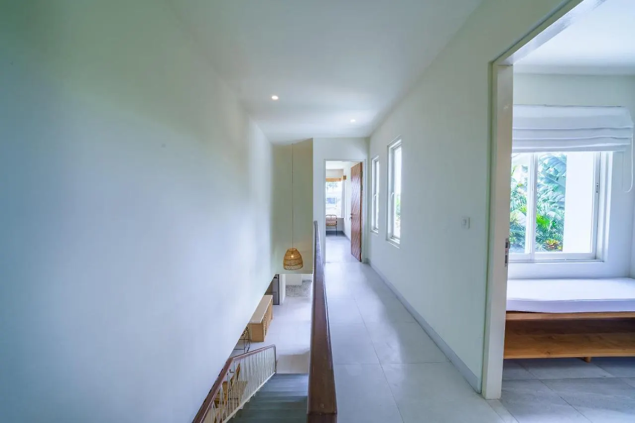 Villa Nestor - New Contemporary 3Bd Villa Next To The Beach Canggu
