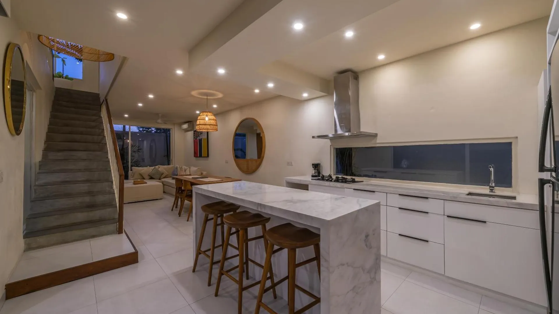 Villa Nestor - New Contemporary 3Bd Villa Next To The Beach Canggu